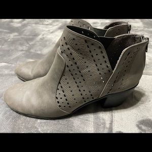 Women’s Booties